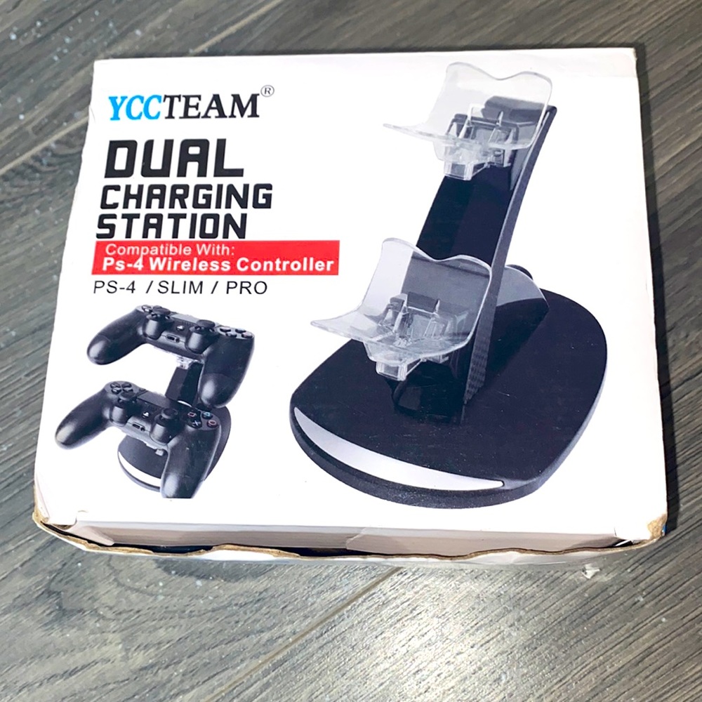 NEW DUAL CHARGING STATION FOR PS4/SLIM/PRO